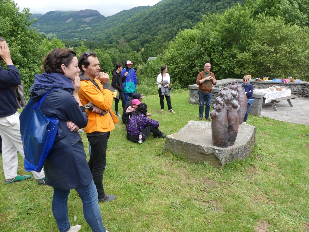 Trognes, fûts et autres montjoies